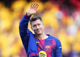 Miniatura: Lewandowski zagrał z Barceloną...